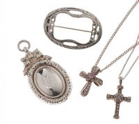 SELECTION OF STERLING SILVER ITEMS INCLUDING A BROOCH, PENDANT AND TWO CROSS PENDANTS AND CHAINS. at Ross's Online Art Auctions