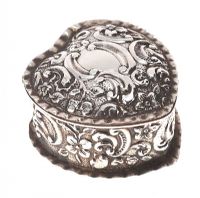EMBOSSED SILVER HEART PILL BOX WITH HINGED LID at Ross's Online Art Auctions