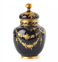 ROYAL CROWN DERBY JAR AND COVER at Ross's Online Art Auctions