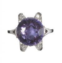 9CT WHITE GOLD ALEXANDRITE AND DIAMOND RING at Ross's Online Art Auctions