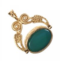 9CT GOLD HARDSTONE-SET SWIVEL FOB at Ross's Online Art Auctions