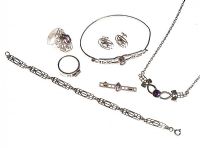 SELECTION OF SILVER AND AMETHYST JEWELLERY IN THE STYLE OF CHARLES RENNIE MACKINTOSH at Ross's Online Art Auctions
