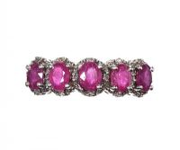 WHITE GOLD DIAMOND AND RUBY RING at Ross's Online Art Auctions