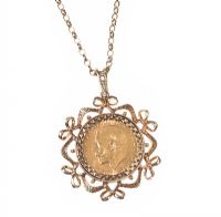 9CT GOLD CHAIN AND FULL SOVEREIGN at Ross's Online Art Auctions