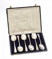 CASED SET OF SIX SILVER SERVING SPOONS at Ross's Online Art Auctions