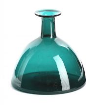 GLASS DECANTER at Ross's Online Art Auctions