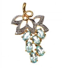 18CT GOLD DIAMOND AND TOPAZ PENDANT at Ross's Online Art Auctions