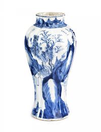 KANGXI BLUE AND WHITE VASE at Ross's Online Art Auctions