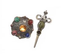 TWO STERLING SILVER BROOCHES at Ross's Online Art Auctions