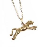 9CT GOLD PANTHER PENDANT AND CHAIN at Ross's Online Art Auctions