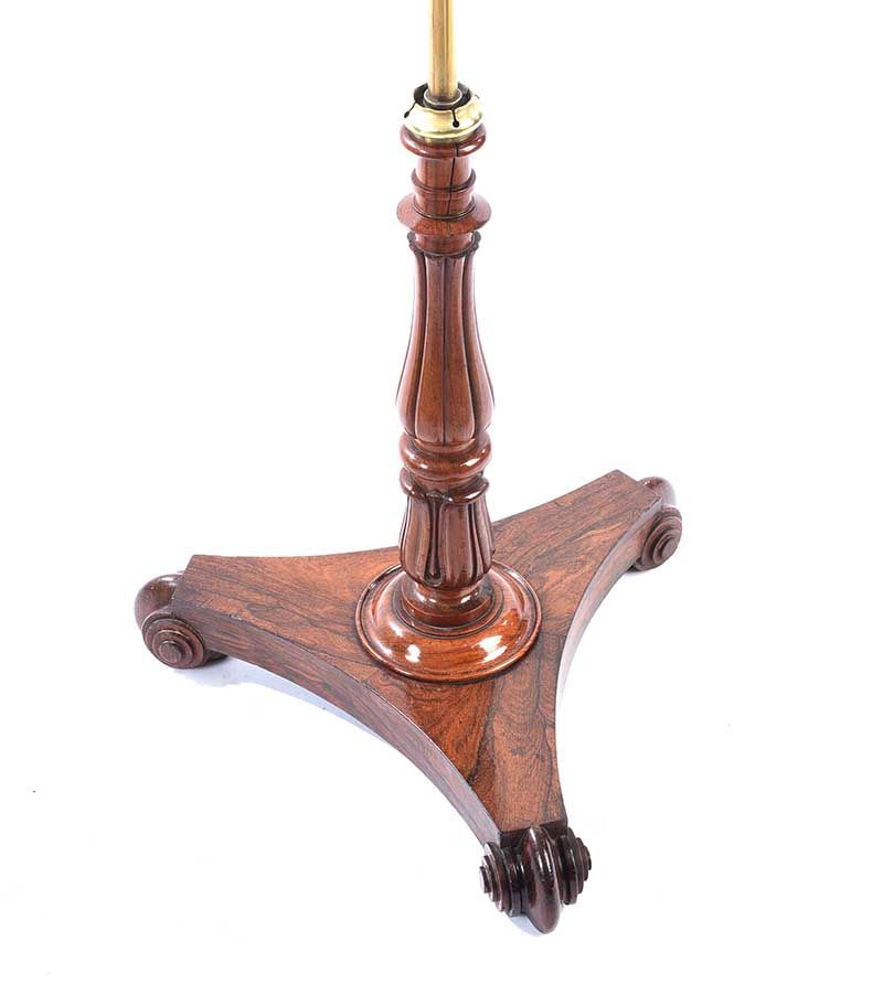 WILLIAM IV ROSEWOOD POLE SCREEN at Ross's Online Art Auctions