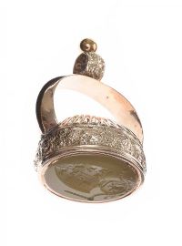 VICTORIAN GOLD-PLATED INTAGLIO SEAL FOB WITH AGATE at Ross's Online Art Auctions