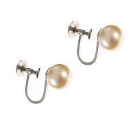 9CT WHITE GOLD CULTURED PEARL EARRINGS at Ross's Online Art Auctions