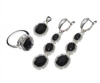 ONYX AND CRYSTAL DROP EARRINGS, PENDANT AND RING SET at Ross's Online Art Auctions
