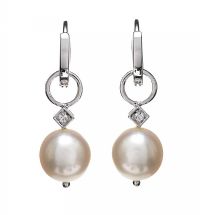 18CT WHITE GOLD DIAMOND AND PEARL EARRINGS at Ross's Online Art Auctions