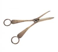 STERLING SILVER GRAPE SCISSORS at Ross's Online Art Auctions