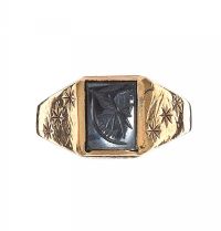 9CT GOLD HEMATITE RING at Ross's Online Art Auctions