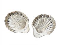PAIR STERLING SILVER DISHES DESIGNED AS SHELLS at Ross's Online Art Auctions