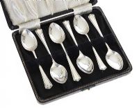 BOXED SET OF SIX STERLING SILVER TEASPOONS at Ross's Online Art Auctions