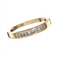 14CT GOLD DIAMOND BAND at Ross's Online Art Auctions