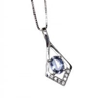 9CT WHITE GOLD BLUE STONE NECKLACE at Ross's Online Art Auctions