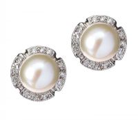 14CT WHITE GOLD PEARL AND DIAMOND EARRINGS at Ross's Online Art Auctions