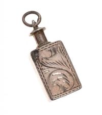 STERLING SILVER PENDANT at Ross's Online Art Auctions