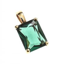 9CT GOLD PENDANT SET WITH A GREEN CRYSTAL at Ross's Online Art Auctions