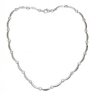 9CT WHITE GOLD NECKLACE SET WITH CUBIC ZIRCONIA at Ross's Online Art Auctions