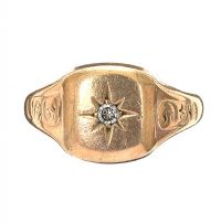 9CT GOLD DIAMOND GENT'S SIGNET RING at Ross's Online Art Auctions