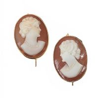 9CT GOLD CAMEO EARRINGS at Ross's Online Art Auctions