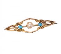 9CT GOLD BROOCH SET WITH TURQUOISE AND SEED PEARL at Ross's Online Art Auctions