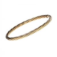 9CT GOLD TWIST HINGED BANGLE at Ross's Online Art Auctions