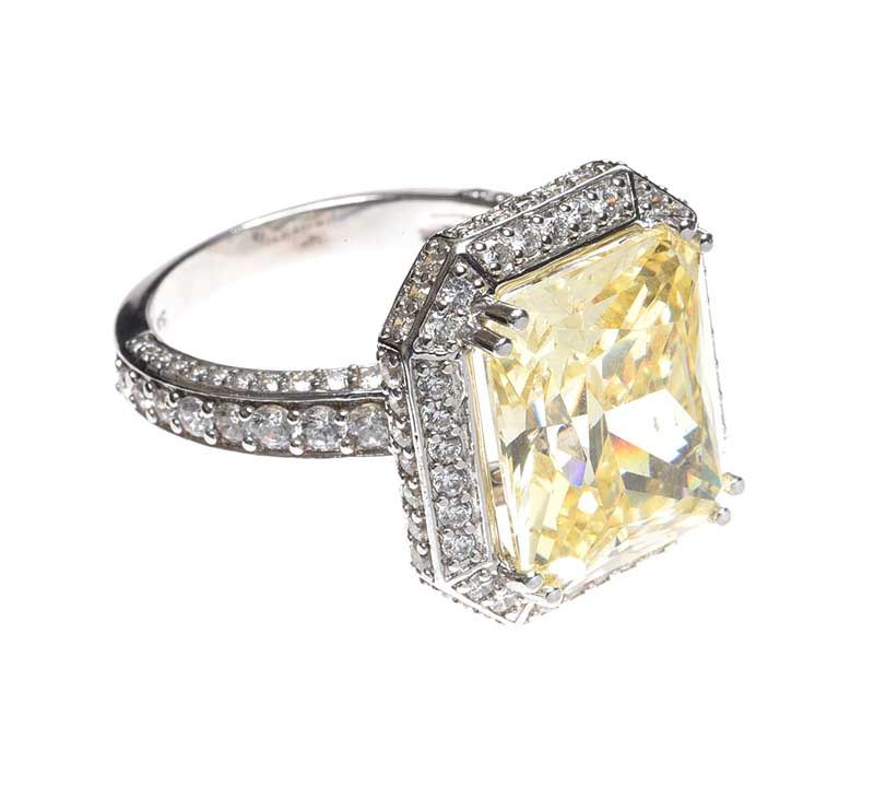 STERLING SILVER AND CUBIC ZIRCONIA DRESS RING at Ross's Online Art Auctions