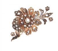 ANTIQUE GOLD AND DIAMOND FLORAL SPRAY BROOCH at Ross's Online Art Auctions