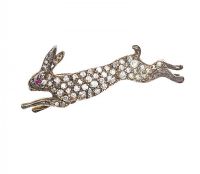 SILVER ON GOLD DIAMOND-SET HARE BROOCH at Ross's Online Art Auctions