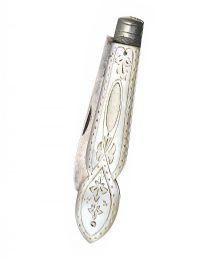 MOTHER-OF-PEARL FRUIT KNIFE at Ross's Online Art Auctions