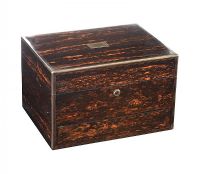 VERY FINE CALAMANDER WOOD VANITY BOX at Ross's Online Art Auctions
