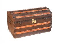 DOME TOP TRAVEL TRUNK at Ross's Online Art Auctions