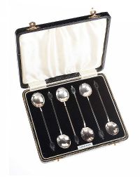 SET OF CASED STERLING SILVER COFFEE BEAN HANDLED SPOONS at Ross's Online Art Auctions