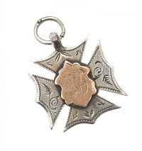 STERLING SILVER MEDAL PENDANT at Ross's Online Art Auctions