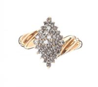 10CT GOLD DIAMOND CLUSTER RING at Ross's Online Art Auctions