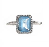 9CT WHITE GOLD BLUE TOPAZ AND DIAMOND RING at Ross's Online Art Auctions