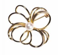 GOLD & PEARL BROOCH at Ross's Online Art Auctions