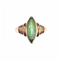 CARVED GREEN STONE RING at Ross's Online Art Auctions