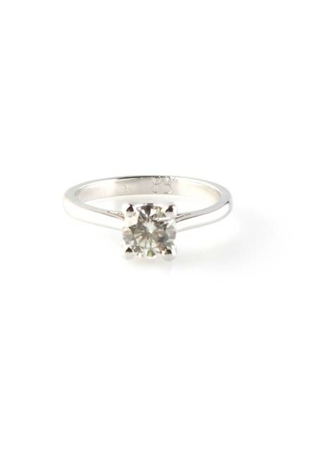 18CT WHITE GOLD & DIAMOND SOLITAIRE RING at Ross's Online Art Auctions
