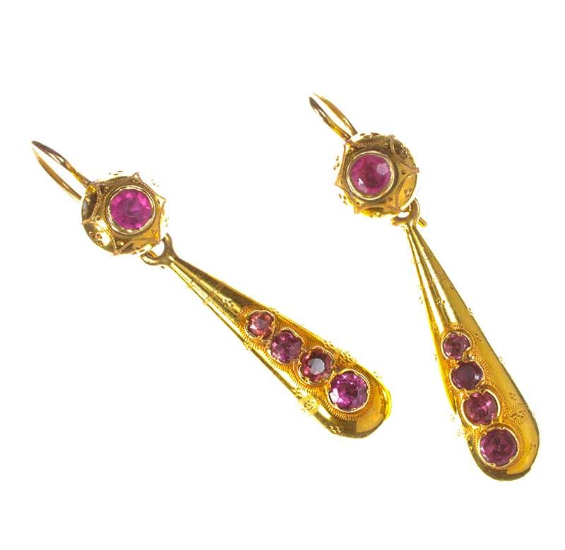 VICTORIAN 18CT GOLD AND GARNET DROP EARRINGS at Ross's Online Art Auctions