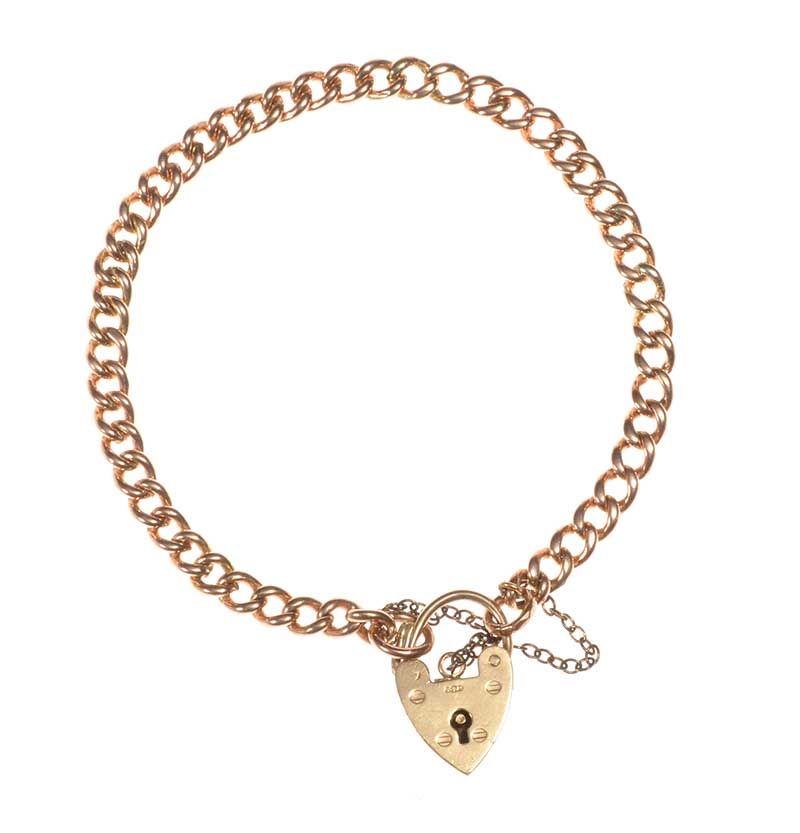 9CT ROSE GOLD CURB LINK BRACELET WITH 9CT GOLD HEART-SHAPED PADLOCK CLASP