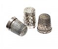 THREE STERLING SILVER THIMBLES at Ross's Online Art Auctions