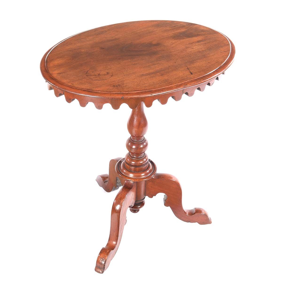 VICTORIAN OVAL MAHOGANY LAMP TABLE at Ross's Online Art Auctions